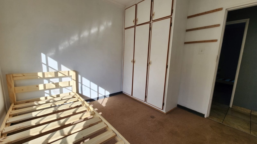 To Let 1 Bedroom Property for Rent in Die Bult North West